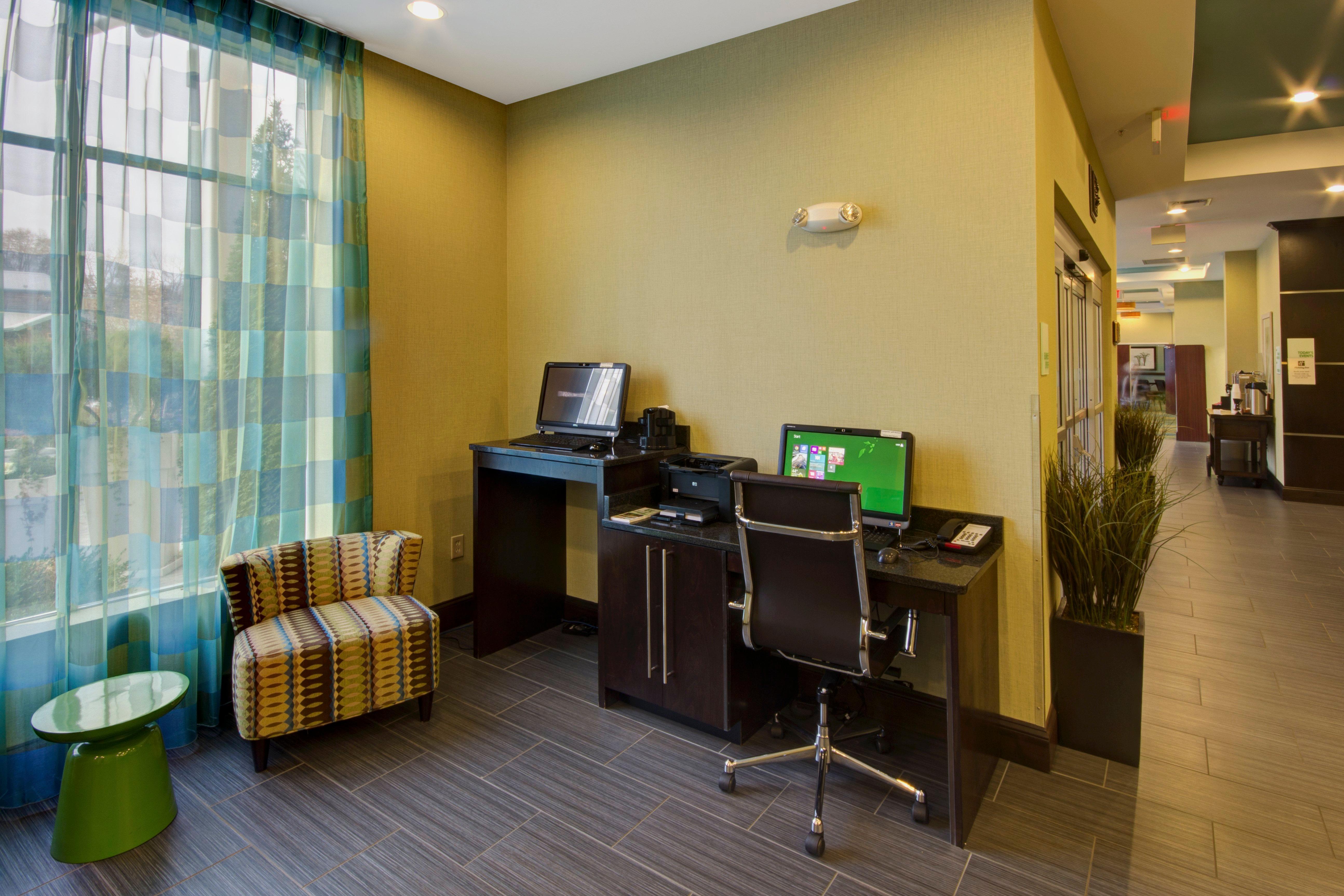 Holiday Inn Christiansburg Blacksburg By Ihg Exteriör bild